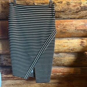 Bec & Bridge Stripe pencil Skirt 🖤